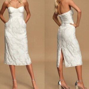 NWT Lulu's White Strapless Midi Dress Size Small Floral With Pockets